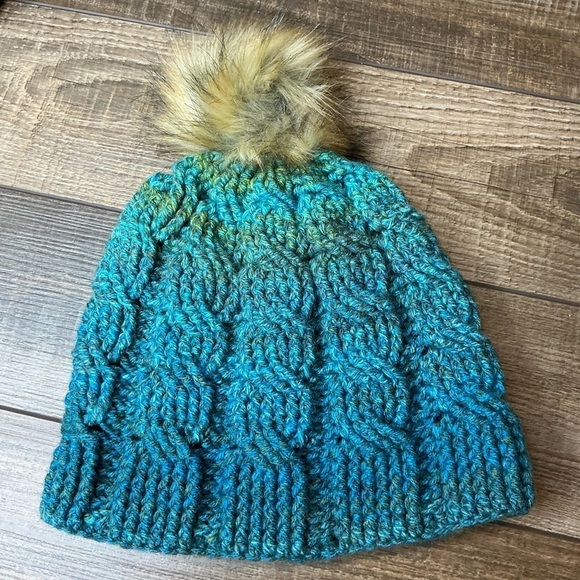Cable Knit Crochet Beanie Hat Handcrafted With Faux Fur Pom Handmade Blue Green main image 15